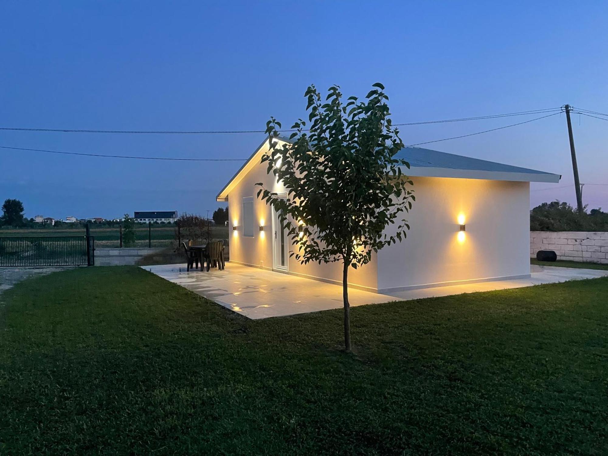 Vakantiehuis Garden House Hamallaj